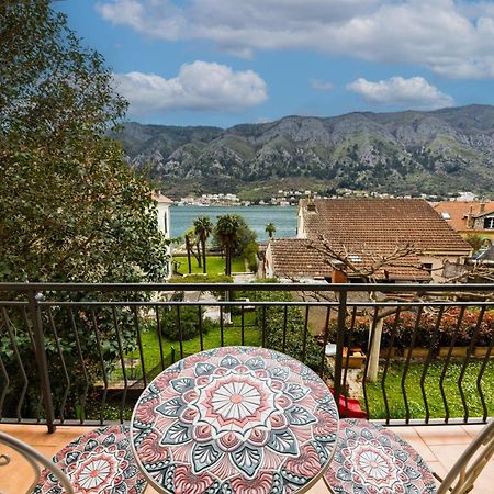Apartmani F&M Kotor Exteriör bild