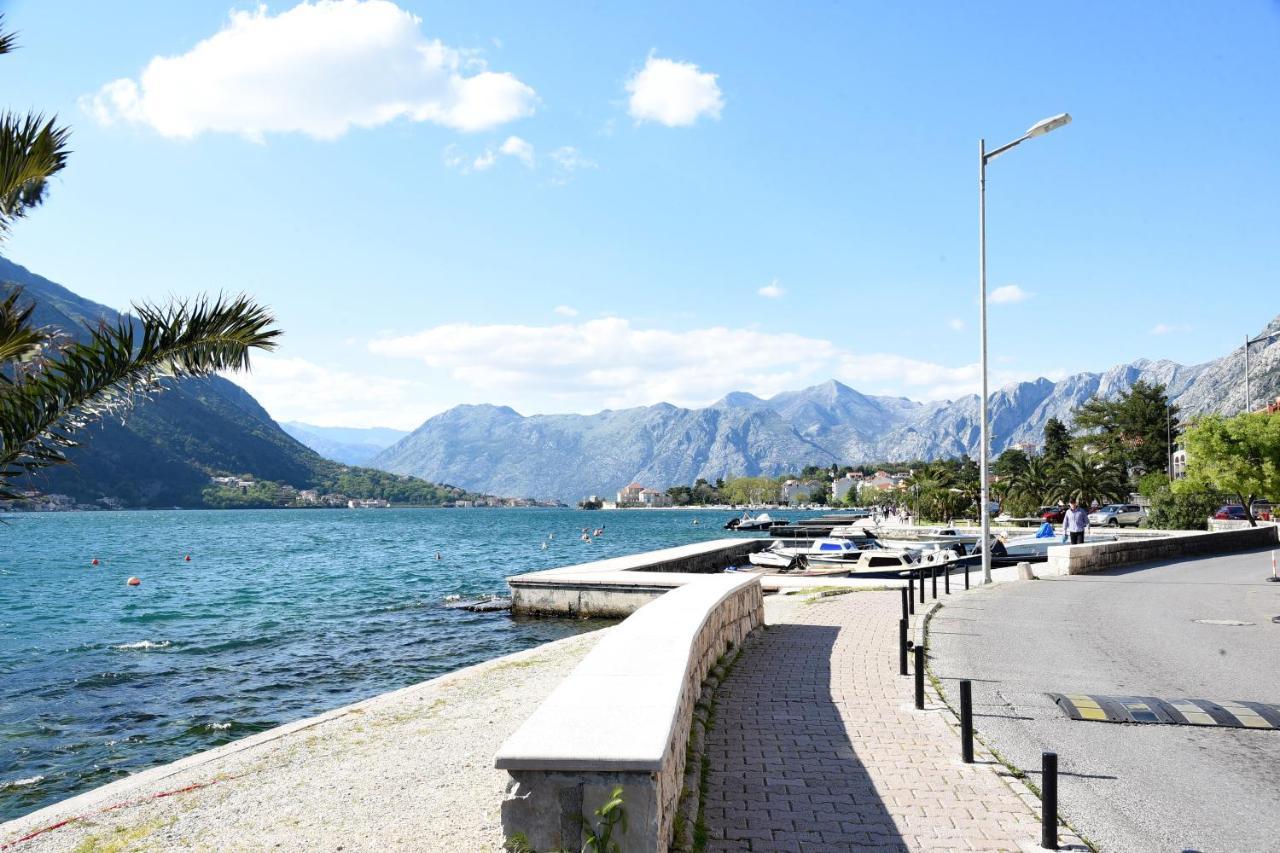 Apartmani F&M Kotor Exteriör bild