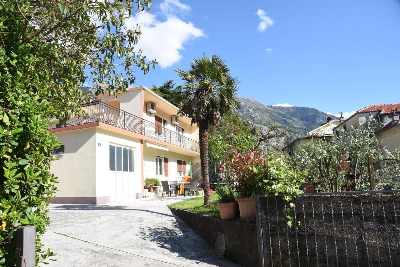 Apartmani F&M Kotor Exteriör bild