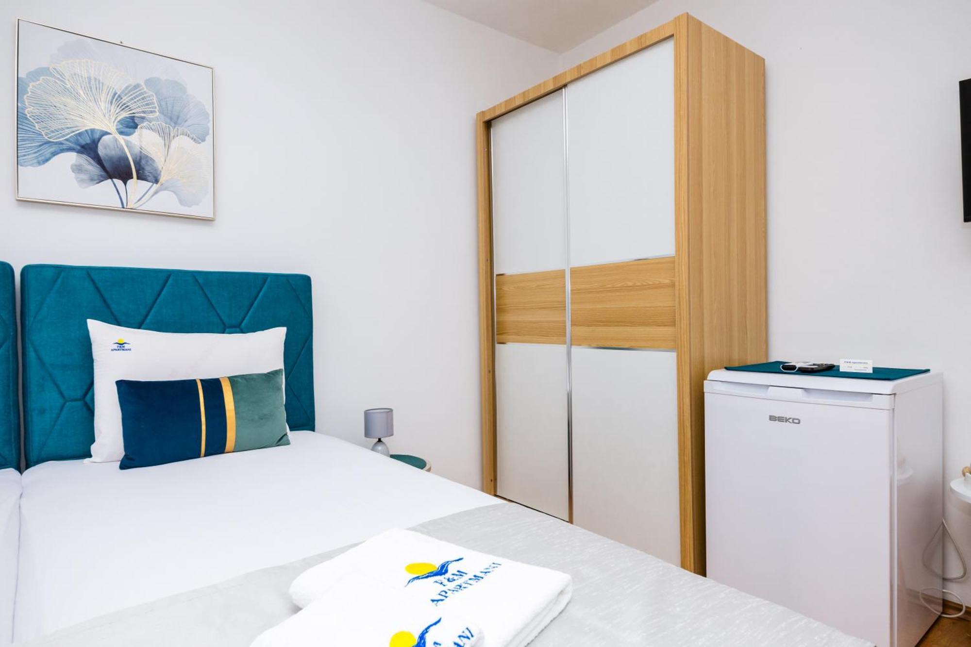 Apartmani F&M Kotor Exteriör bild