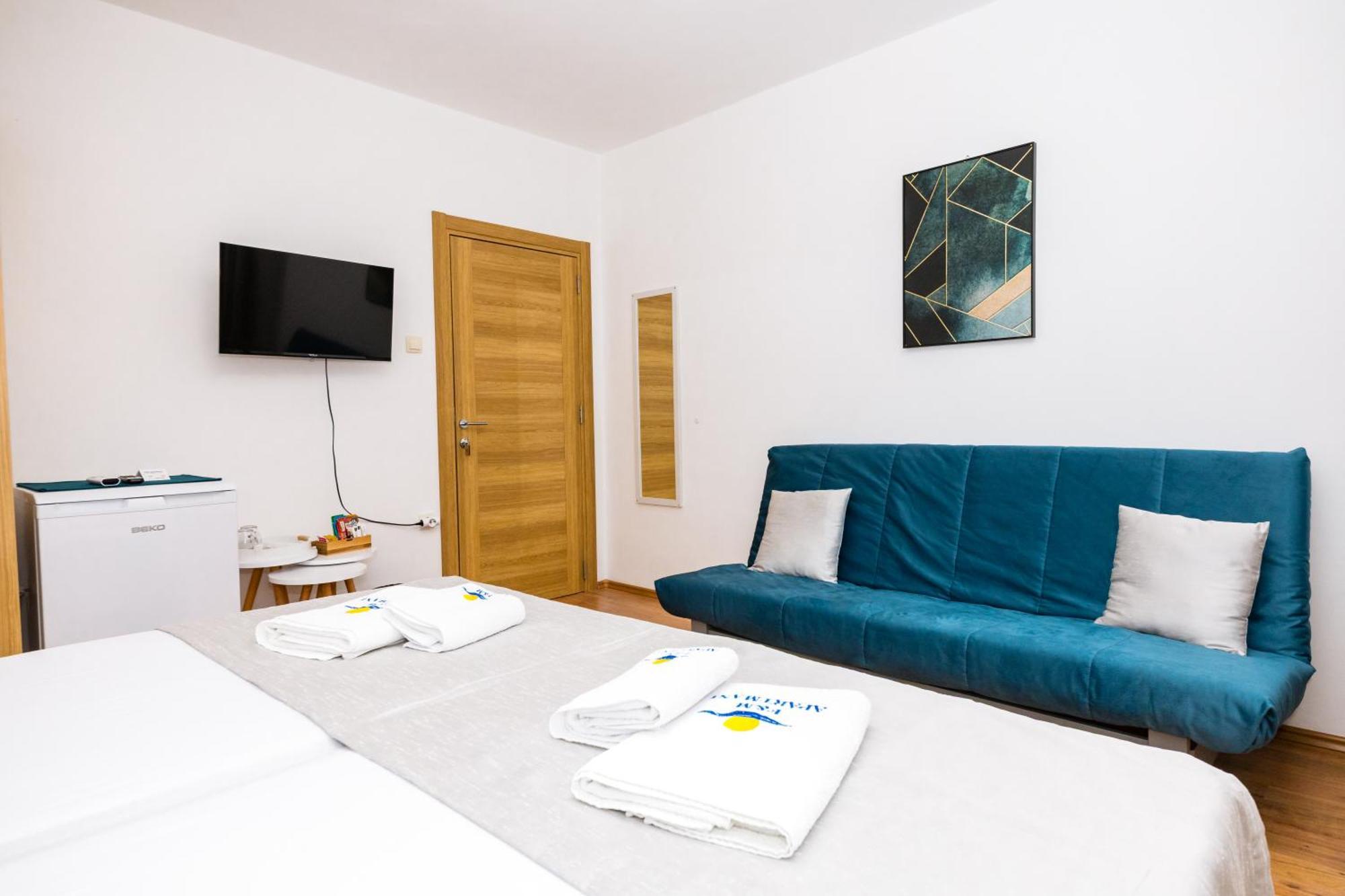 Apartmani F&M Kotor Exteriör bild