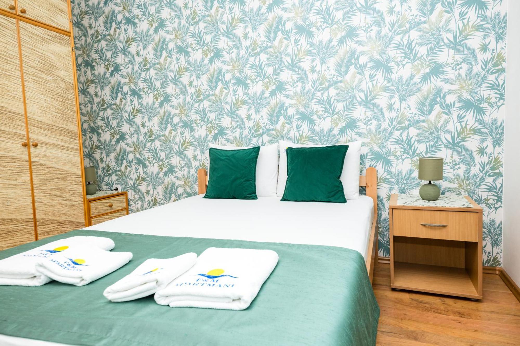 Apartmani F&M Kotor Exteriör bild
